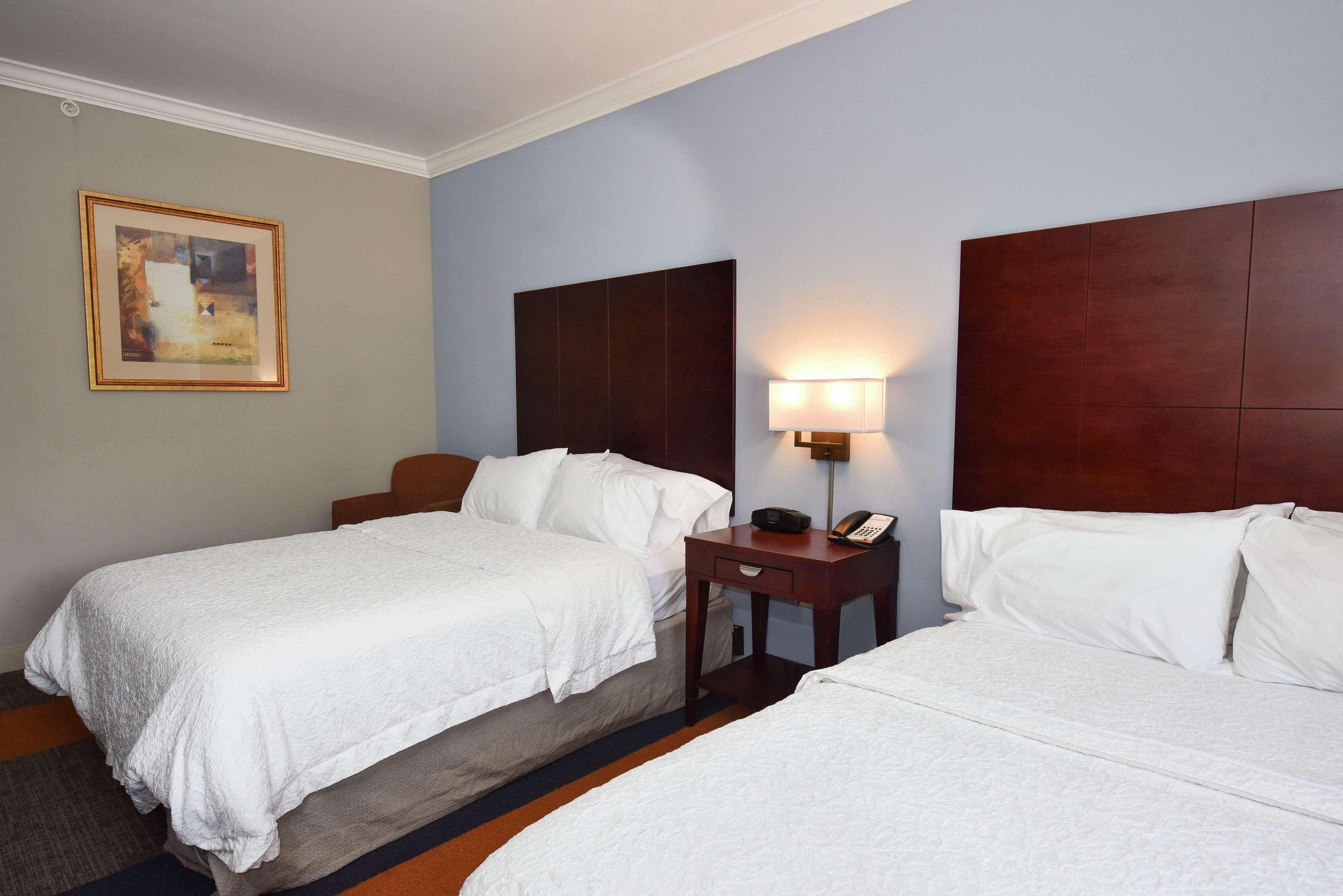 Hampton Inn Александер-Сіті Екстер'єр фото